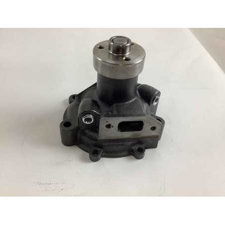 Pompe à eau compatible avec tracteur agricole FIAT ancienne version | NewgardenParts.com