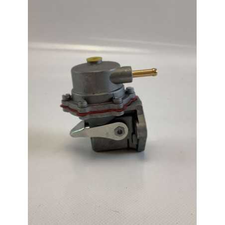 Fuel pump for LOMBARDINI LA/LAP 400 - 490 engine cod. 6585.082 | NewgardenParts.com