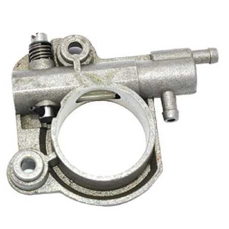 Oil pump compatible with ECHO - SHINDAIWA CS550P - CS600P chainsaws | NewgardenParts.com