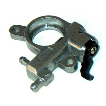 Pompe à huile compatible ZENOAH pour tronçonneuse G2000T | NewgardenParts.com
