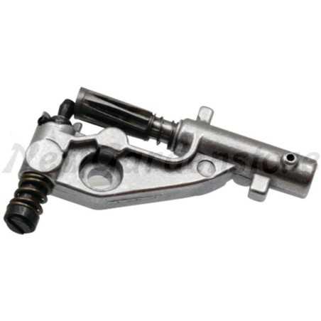 Chainsaw oil pump compatible HUSQVARNA 537 069102 346 XP 340 345 350 351 353 | NewgardenParts.com