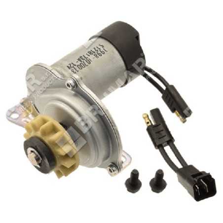 Starter motor for BRIGGS & STRATTON engines COMPATIBLE - 038270 | NewgardenParts.com
