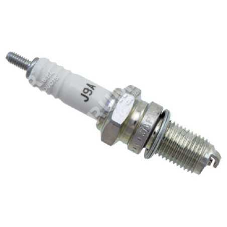 NGK J9A KOMPATIBLE Zündkerze – 026590 | NewgardenParts.com