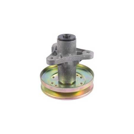 FLANGIA PORTALAMA AD. JOHN DEERE AM126226 AG1001108 Compatibile JOHN DEERE | NewgardenParts.com