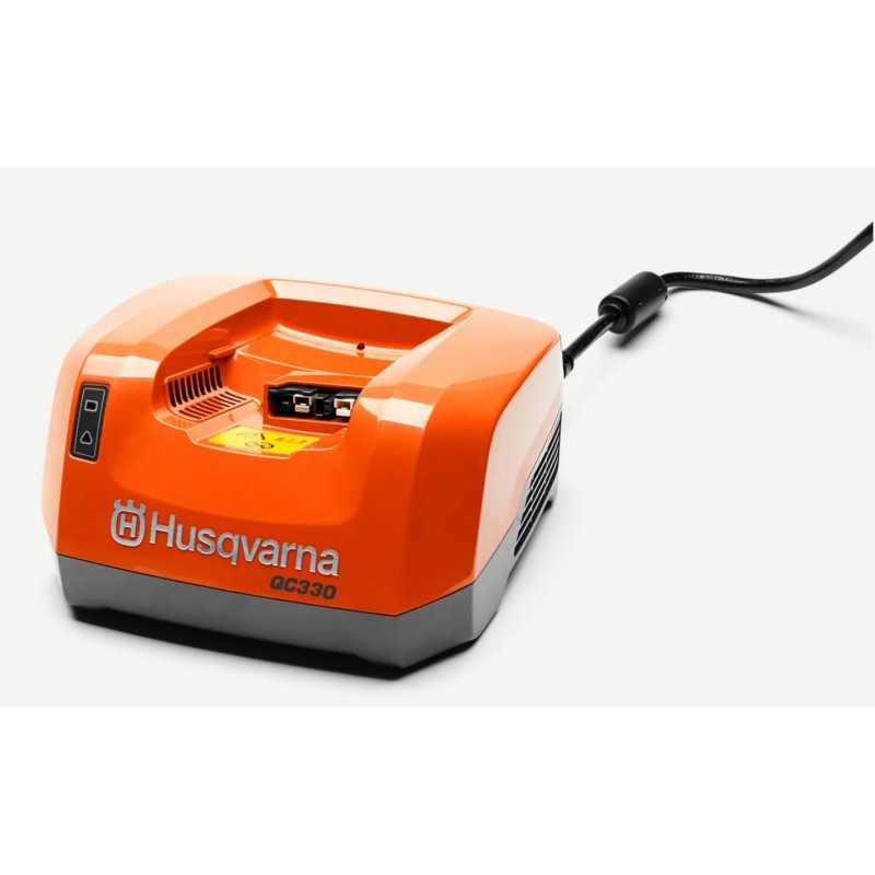 Caricabatteria rapido HUSQVARNA 40-C500X 200-240 V 330W Caricabatteria rapido HUSQVARNA 40-C500X 200-240 V 330W