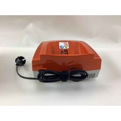 Caricabatterie rapido STIHL AL500 230 V con indicatore di carica led | NewgardenParts.com