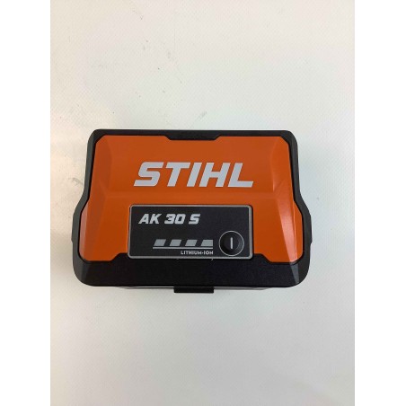 STIHL AK30S 36V 2.5Ah Lithium-Ion Battery with LED Indicator for Chainsaw, Brush Cutter