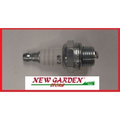 Candela Champion per Motori 2 Tempi Motosega Decespugliatore CJ8 240102 | NewgardenParts.com