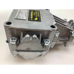 Corner transmission unit with 6-hole flange for spreader | NewgardenParts.com