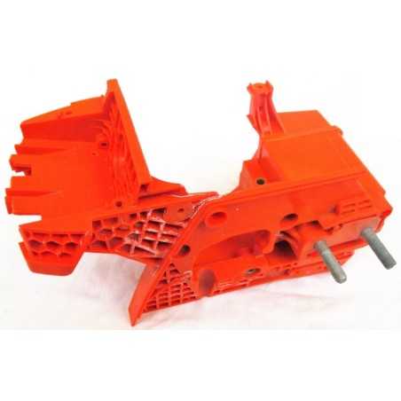 Crankcase kit with oil tank COMPATIBLE chainsaw OLEOMAC 947 952 GS 520 50070007GR | NewgardenParts.com