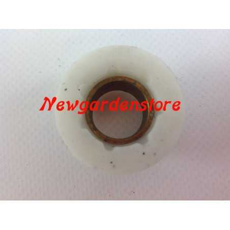 End screw oil pump chainsaw compatible DOLMAR 027 245 010 | NewgardenParts.com