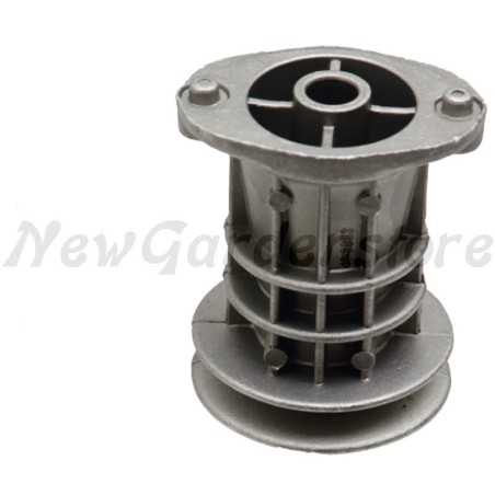OLEOMAC EFCO mower blade support hub 70390652 66060082 1740033 | NewgardenParts.com